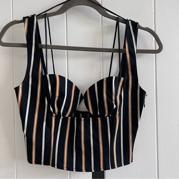 NWT LIONESS Odette Onyx Stripe Top Sz XS - Picture 4 of 15